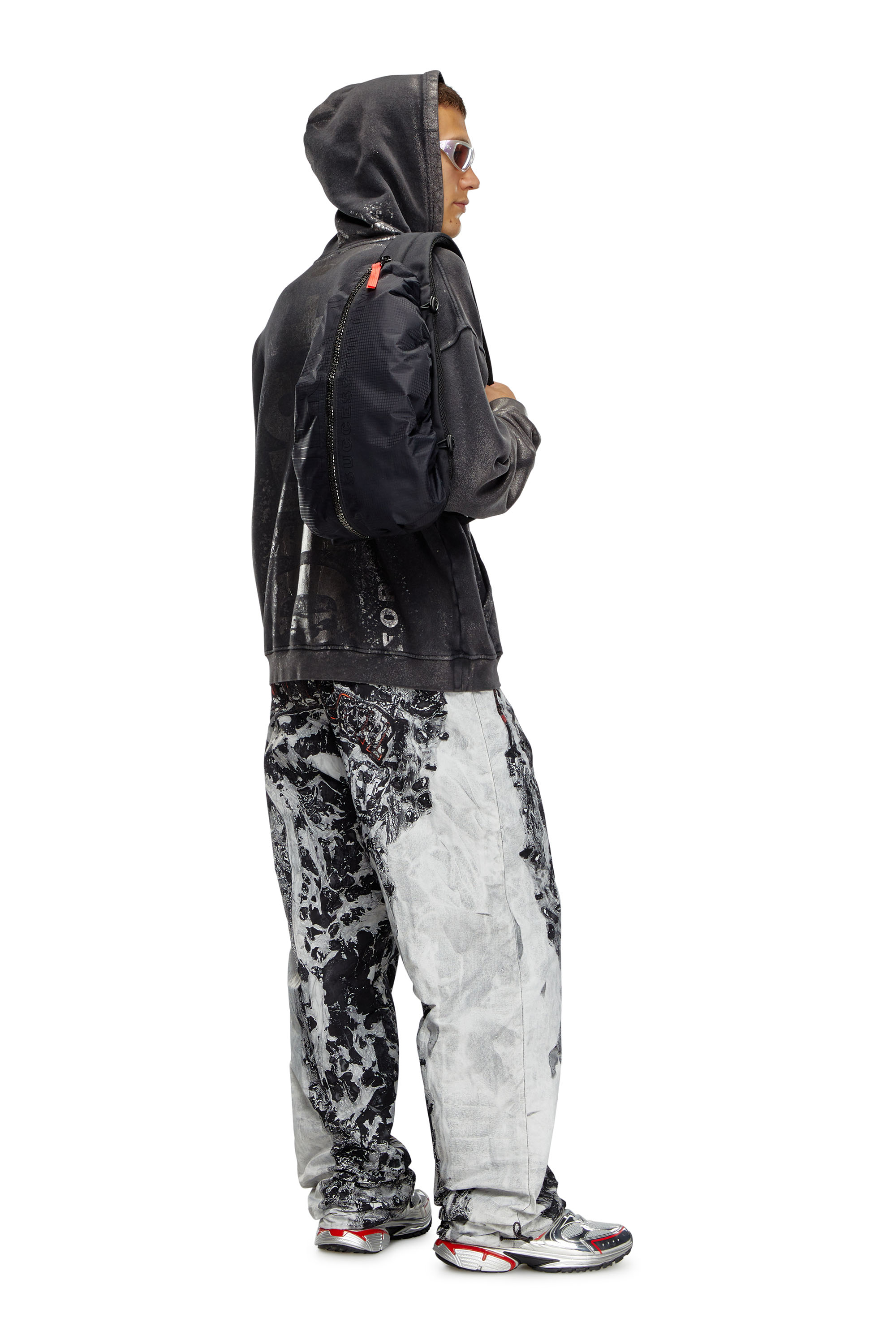 Diesel - ZIP-D SLING BAG X, Herren Zip-D-Sling-Rucksack aus kariertem Jacquard-Shell in Schwarz - 2